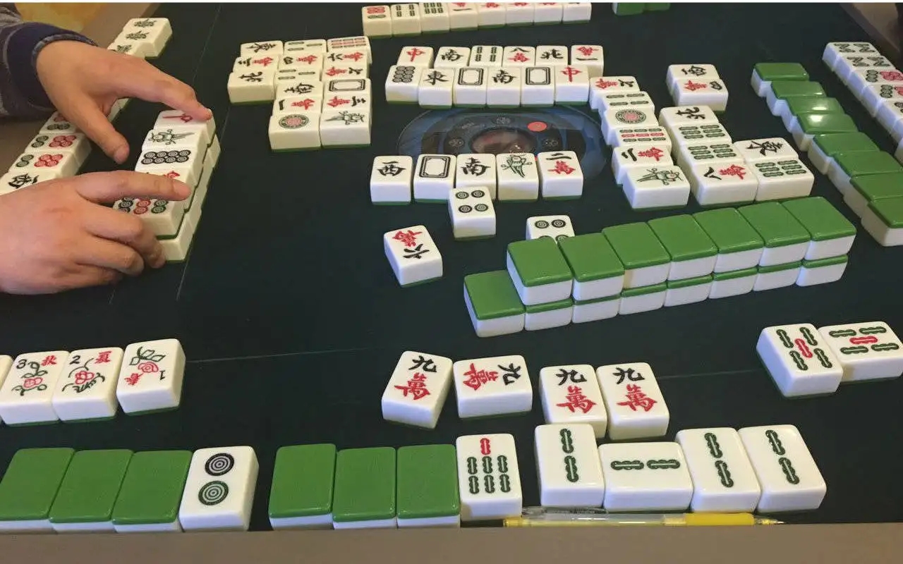 打麻将过程中理牌的要决